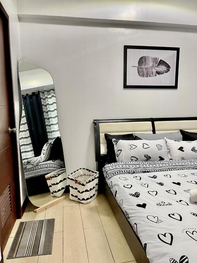 Two Palm Tree Villas Pasay Eksteriør bilde